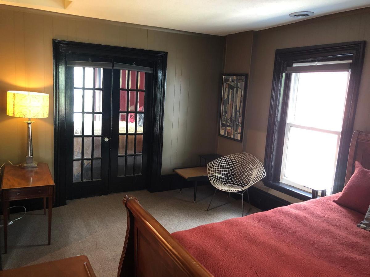 Lady Hamilton Apartment Stratford Exterior photo